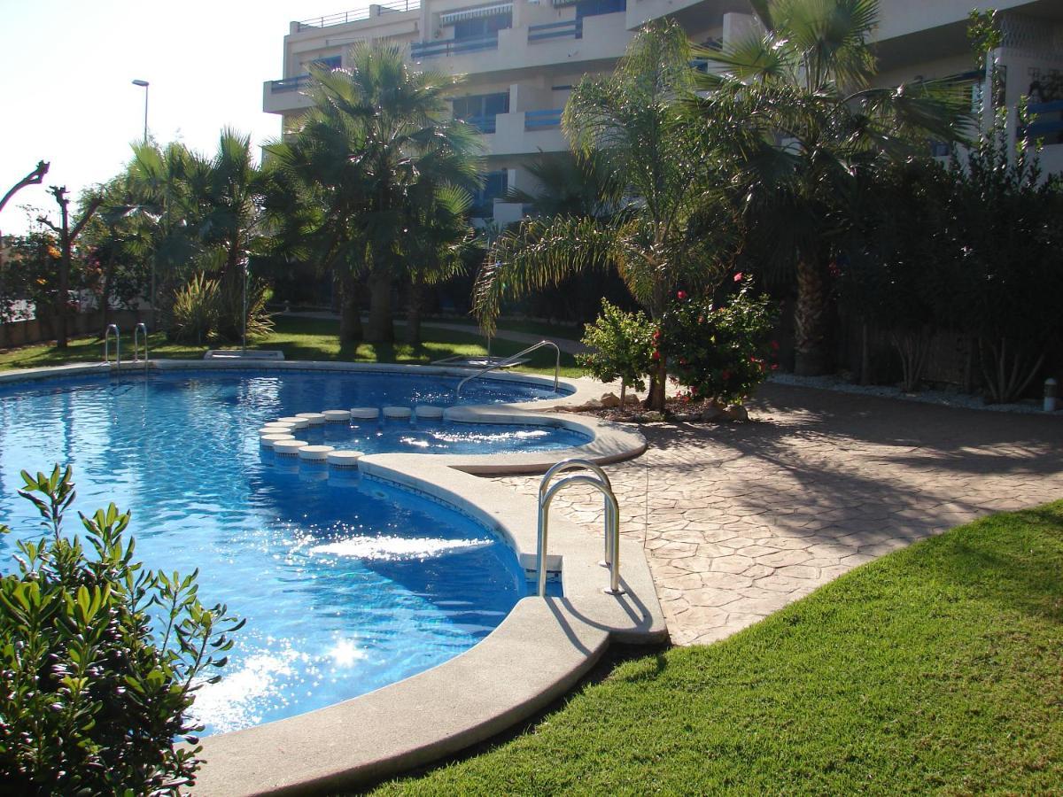 Apartamento En La Calma Con Vistas A La Piscina Daire Alicante Dış mekan fotoğraf